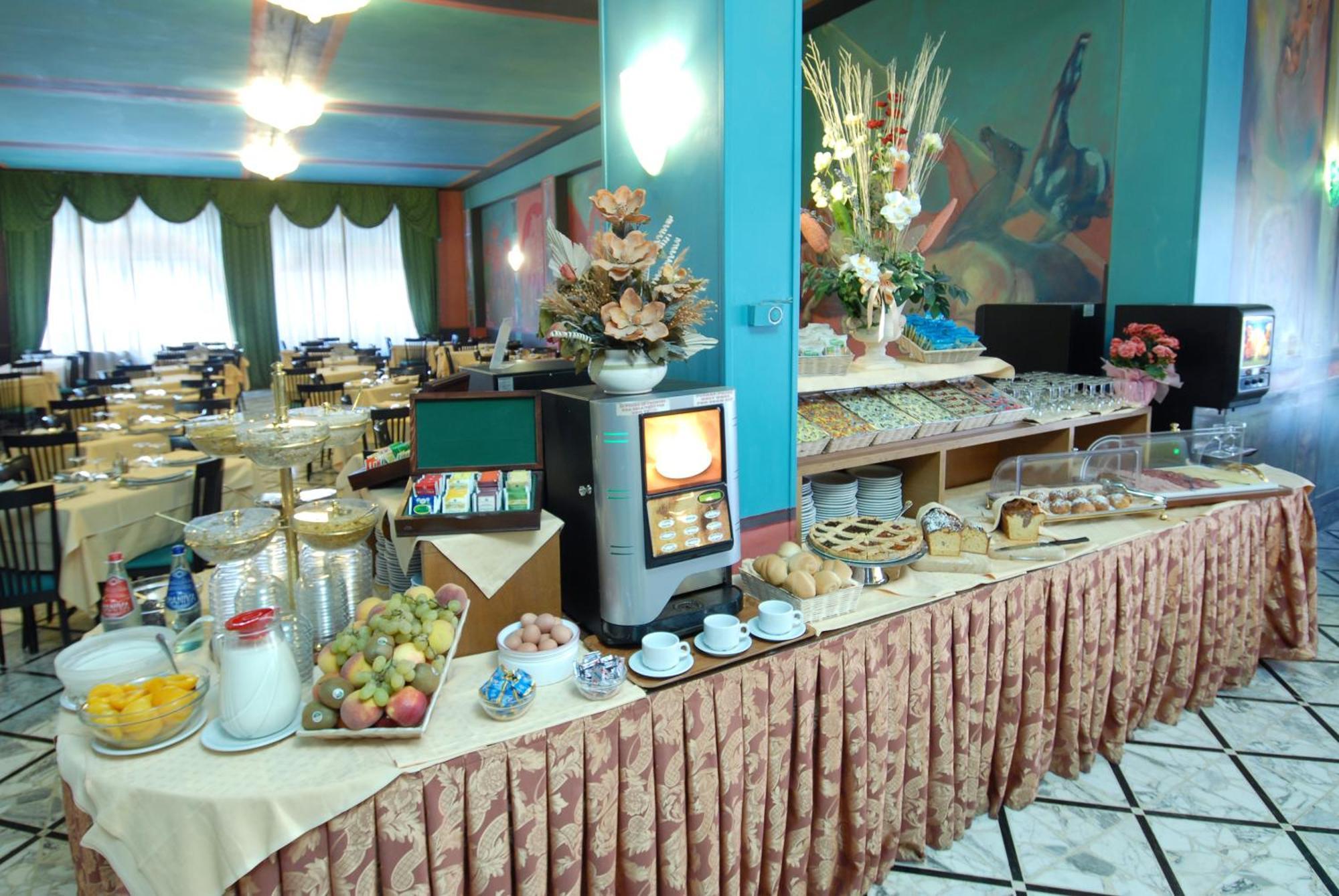Hotel Minerva Palace Монтекатини-Терме Экстерьер фото