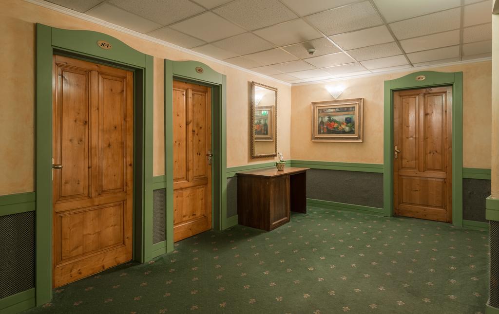 Hotel Minerva Palace Монтекатини-Терме Экстерьер фото