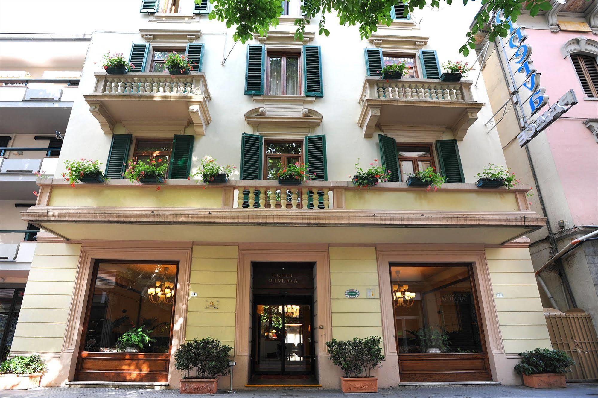 Hotel Minerva Palace Монтекатини-Терме Экстерьер фото