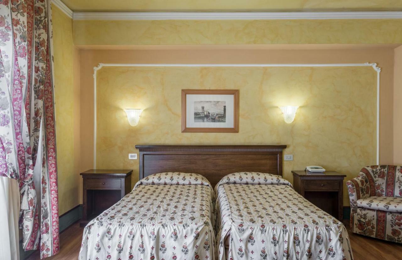 Hotel Minerva Palace Монтекатини-Терме Экстерьер фото